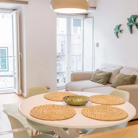 Apartment Aquilla's Alfama By Mycelia