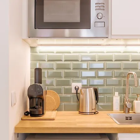 Aquilla's Alfama By Mycelia * Lisboa