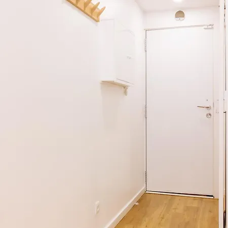 Aquilla's Alfama By Mycelia * Lisboa