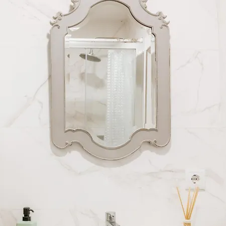 Aquilla's Alfama By Mycelia Apartment *