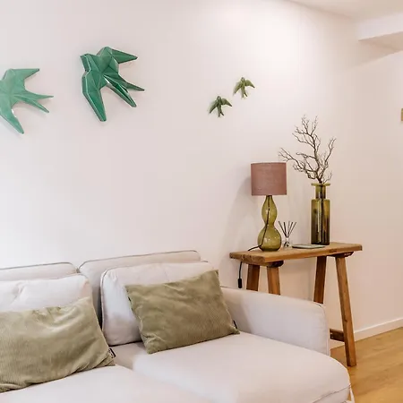 Aquilla's Alfama By Mycelia Lisbon